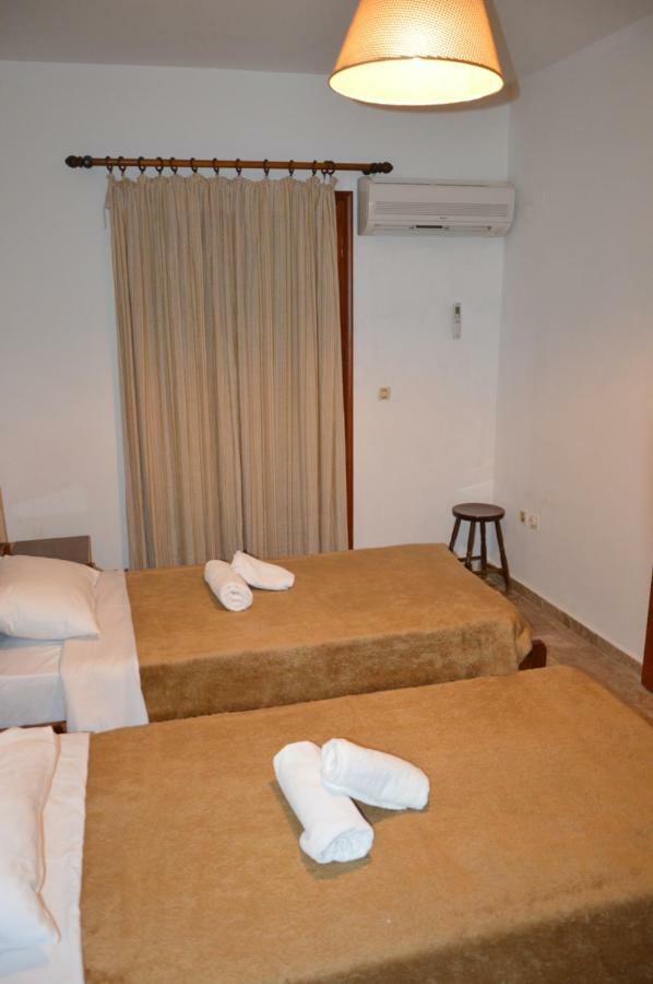 Maria Parameriti Apartments Poros  Exterior photo